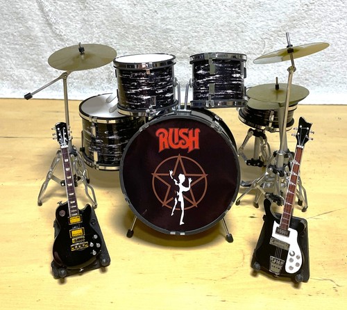 Miniature drum guitar - drum,